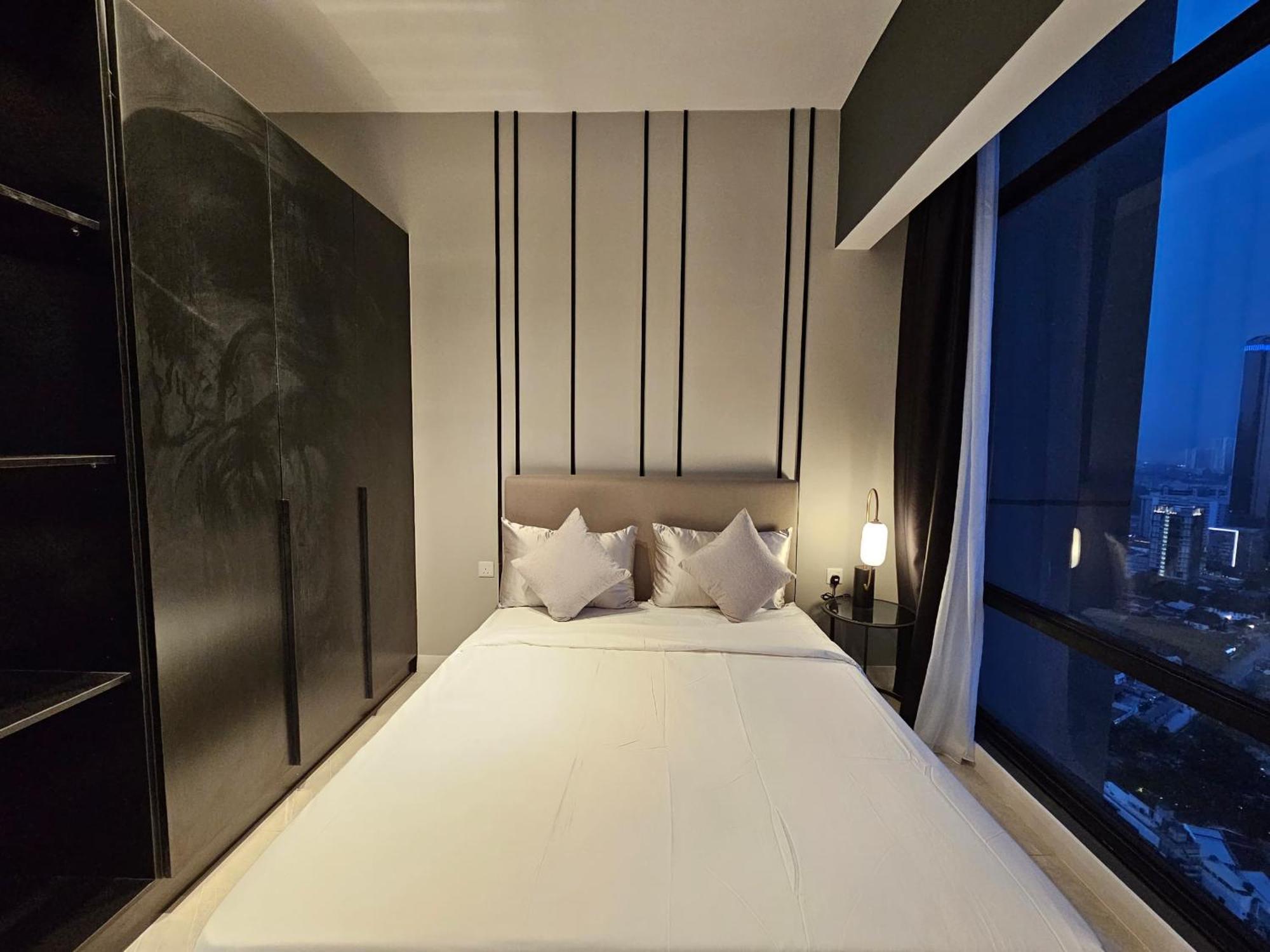 1 Min To Pavilion Bukit Bintang Luna Suites Kuala Lumpur Exterior photo