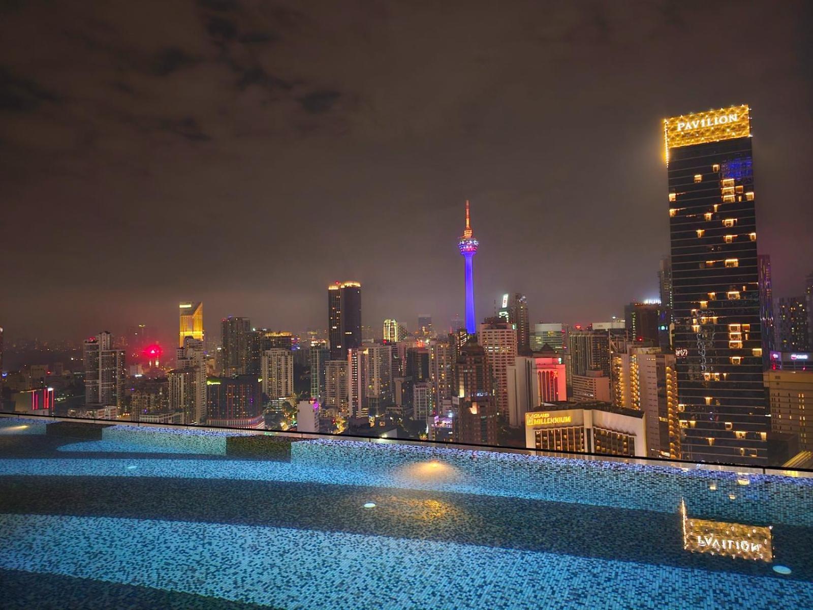 1 Min To Pavilion Bukit Bintang Luna Suites Kuala Lumpur Exterior photo