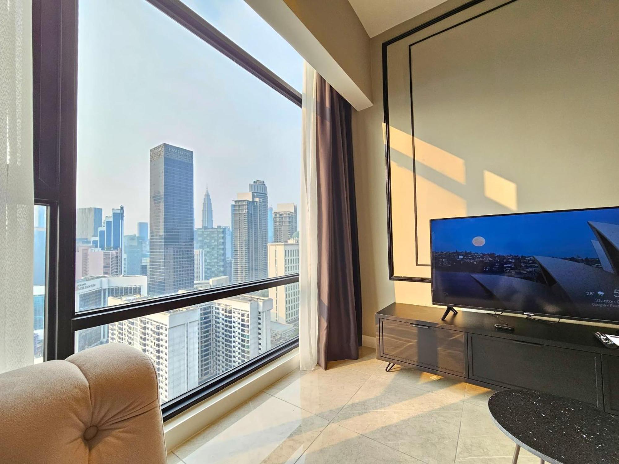 1 Min To Pavilion Bukit Bintang Luna Suites Kuala Lumpur Exterior photo